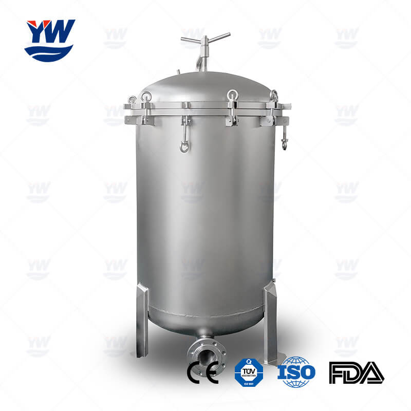 multi cartridge filter housing